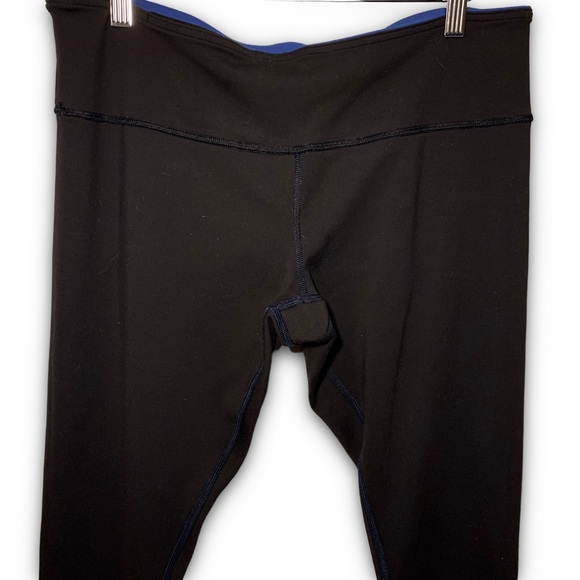 LULULEMON Reversible Wunder Under Pant in Limitless Blue/Black (Size 12) - Picture 5 of 16